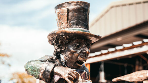 TLF_MadHatter-3.JPG TLF_MadHatter-3.JPG